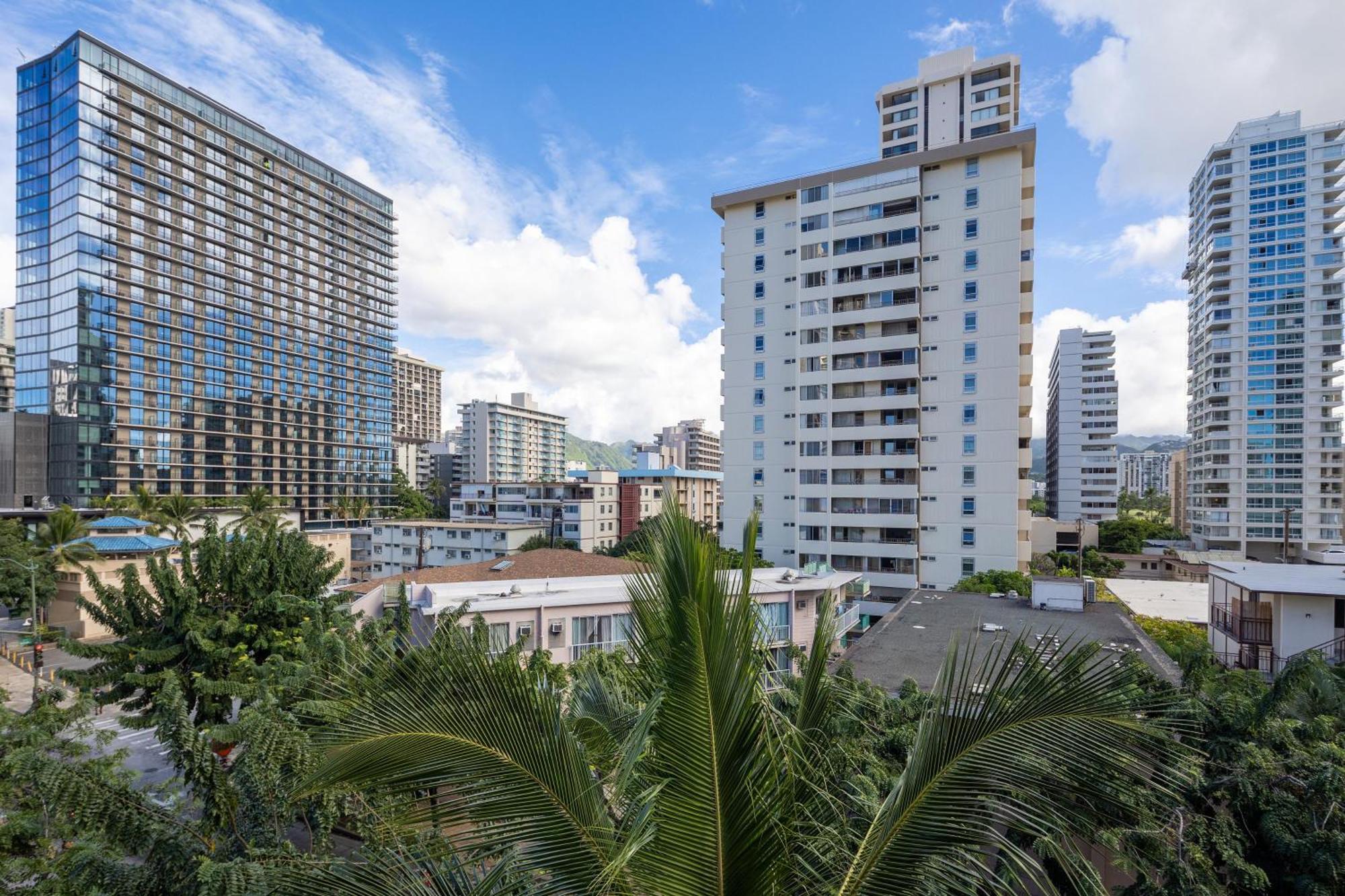 Breathtaking Bamboo Waikiki Villa Honolulu Exterior photo